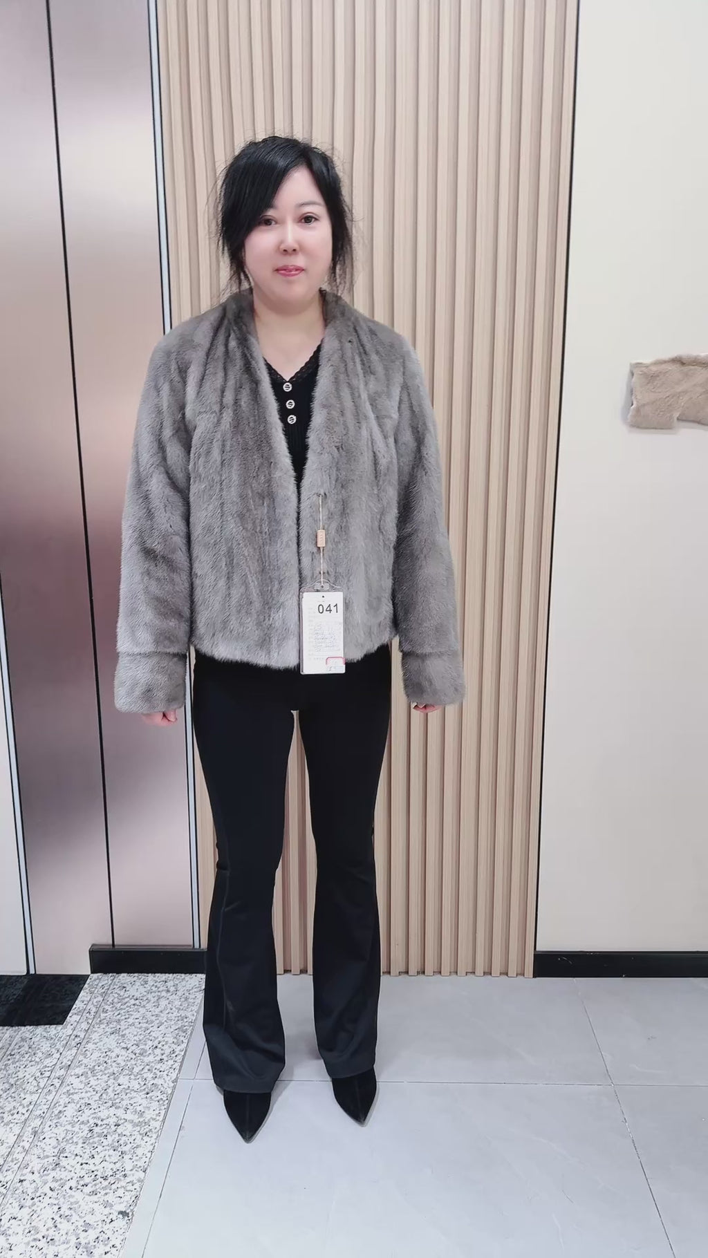 No. 041 Latte-grey V-neck mink coat