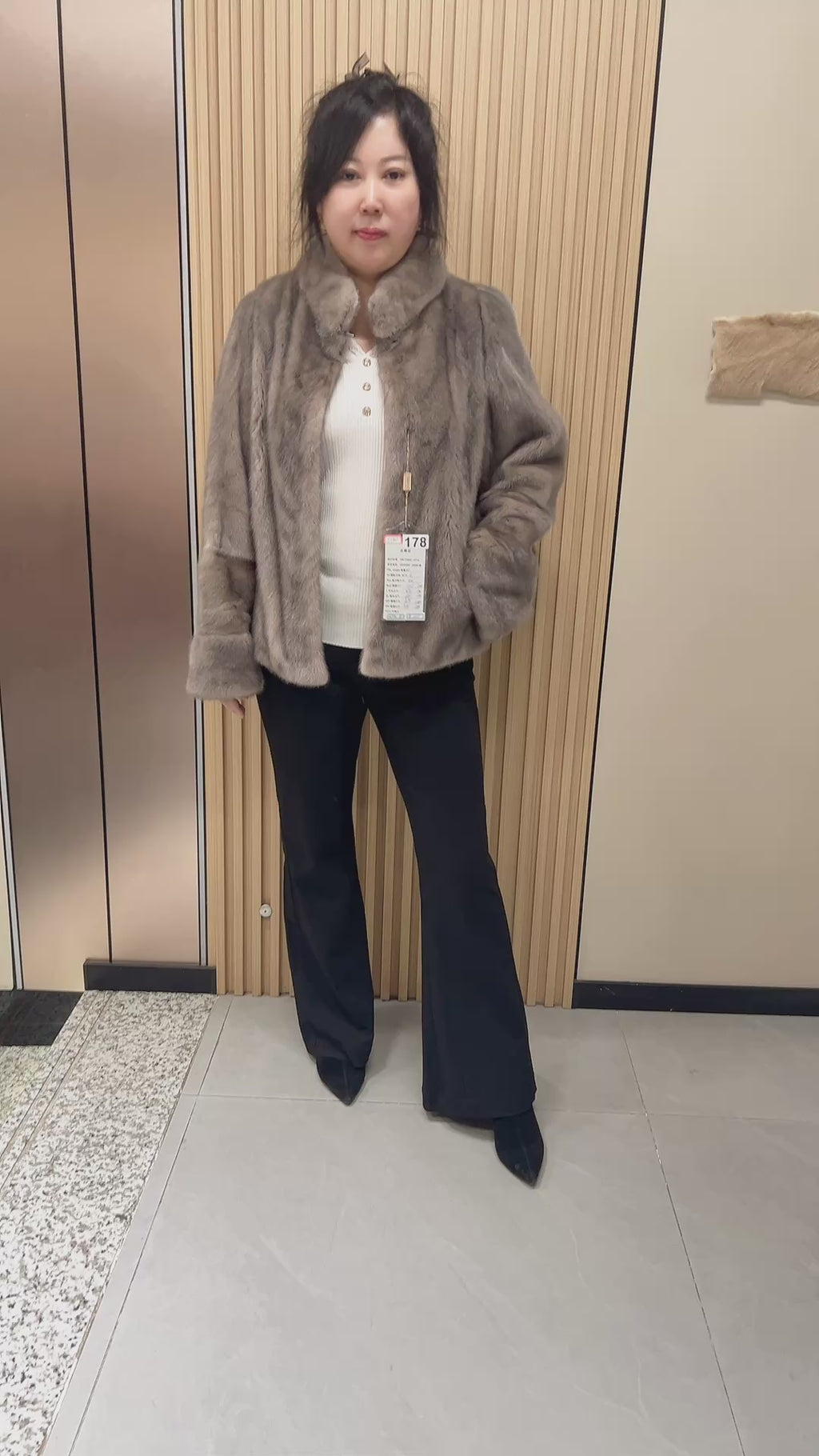 No. 178 Latte-grey stand-collar mink fur coat