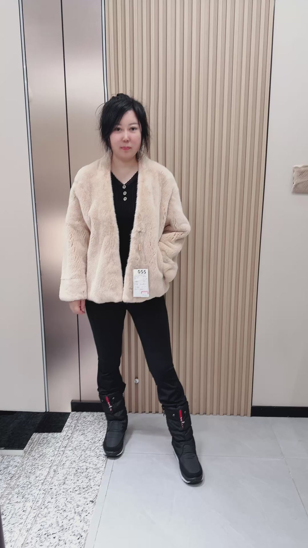 No. 055 Beige V-neck mink fur coat