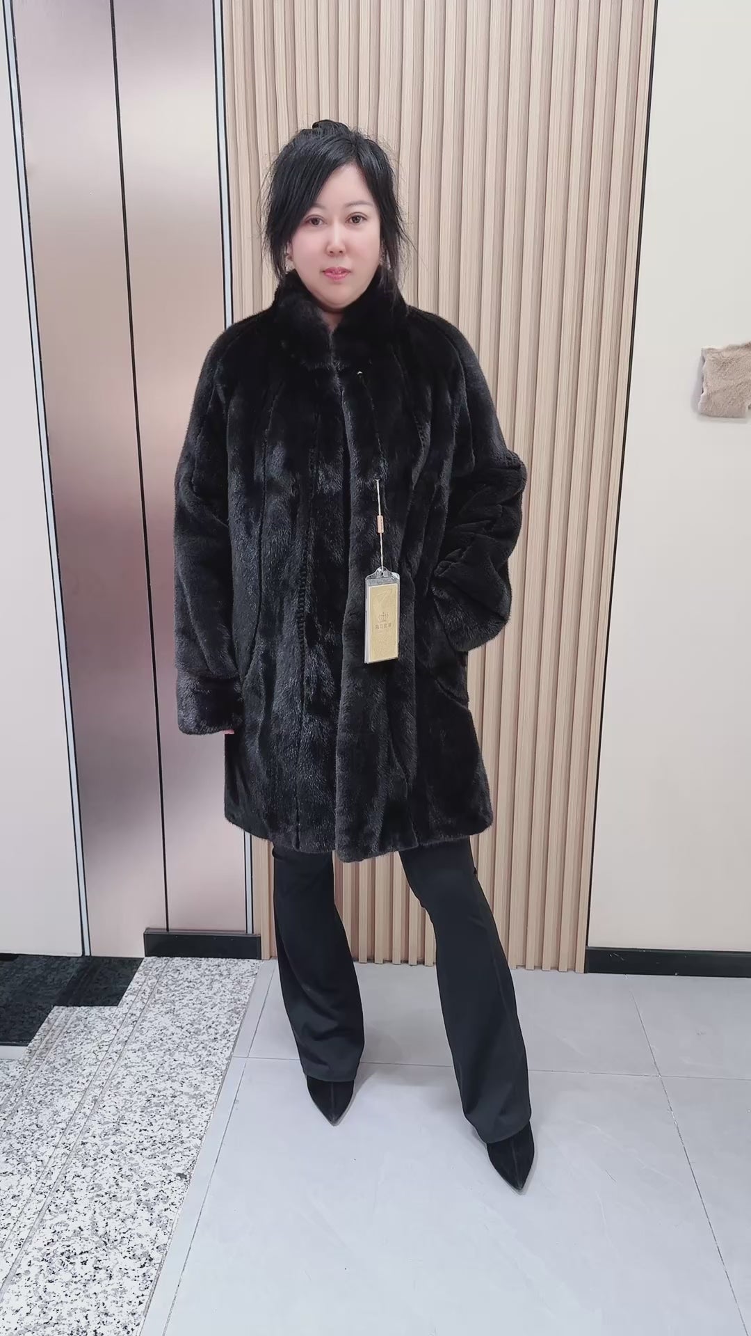 No. 040 Dark Brown Stand-Collar Mink Coat