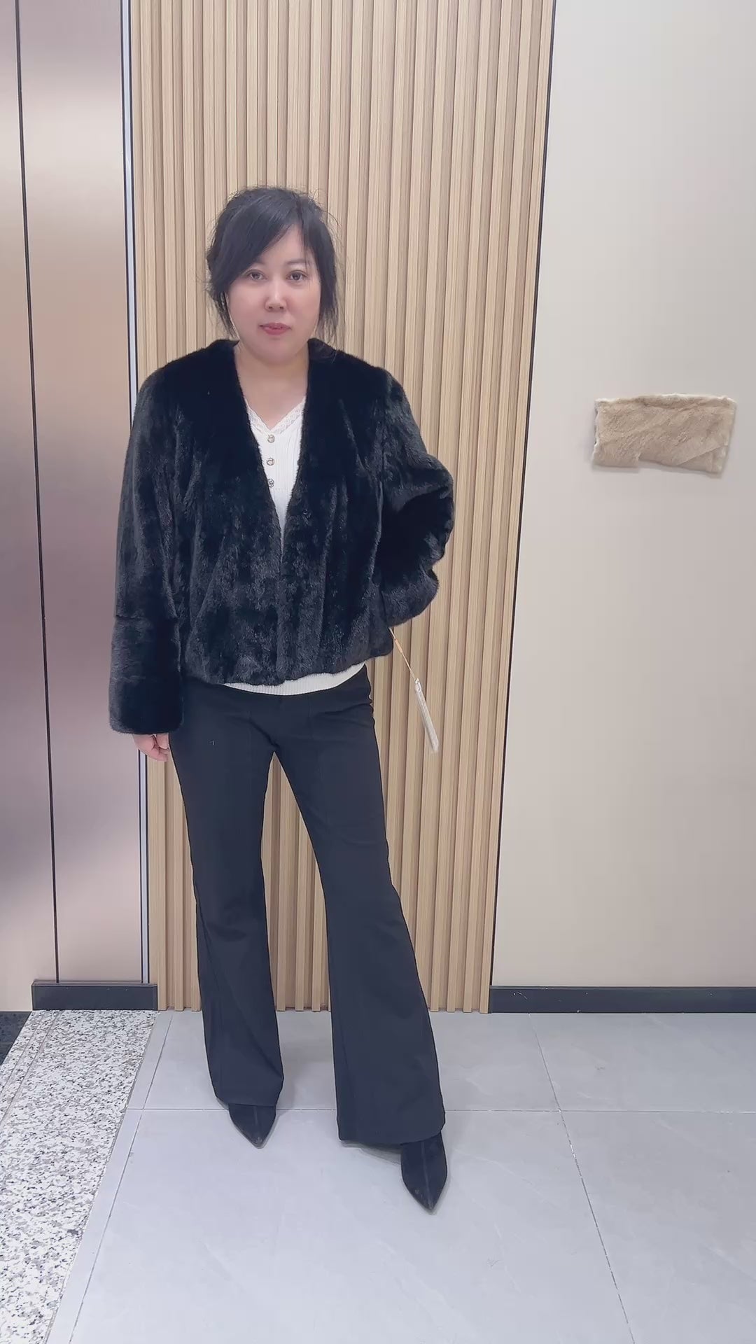 No. 207 Black V-Neck Mink Fur Coat