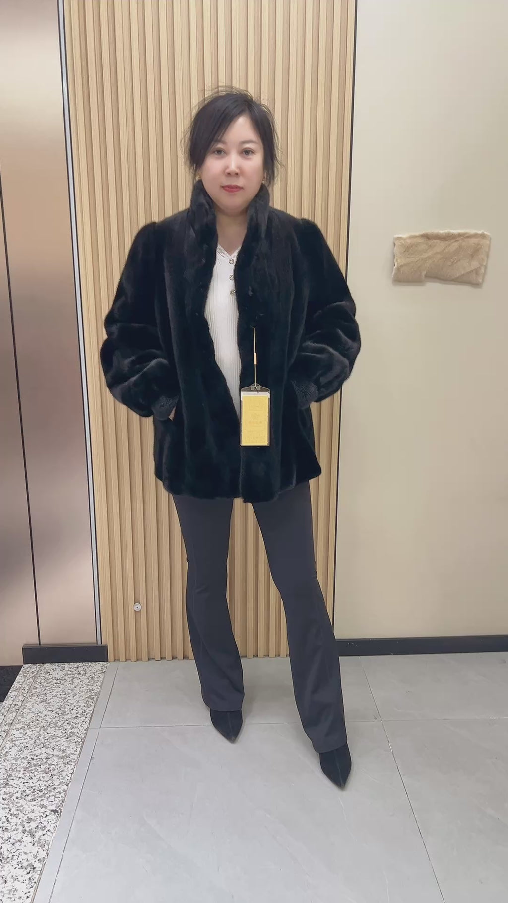 No. 231 Black Mink Fur Coat with Stand Collar and Casual-Style Sleeves