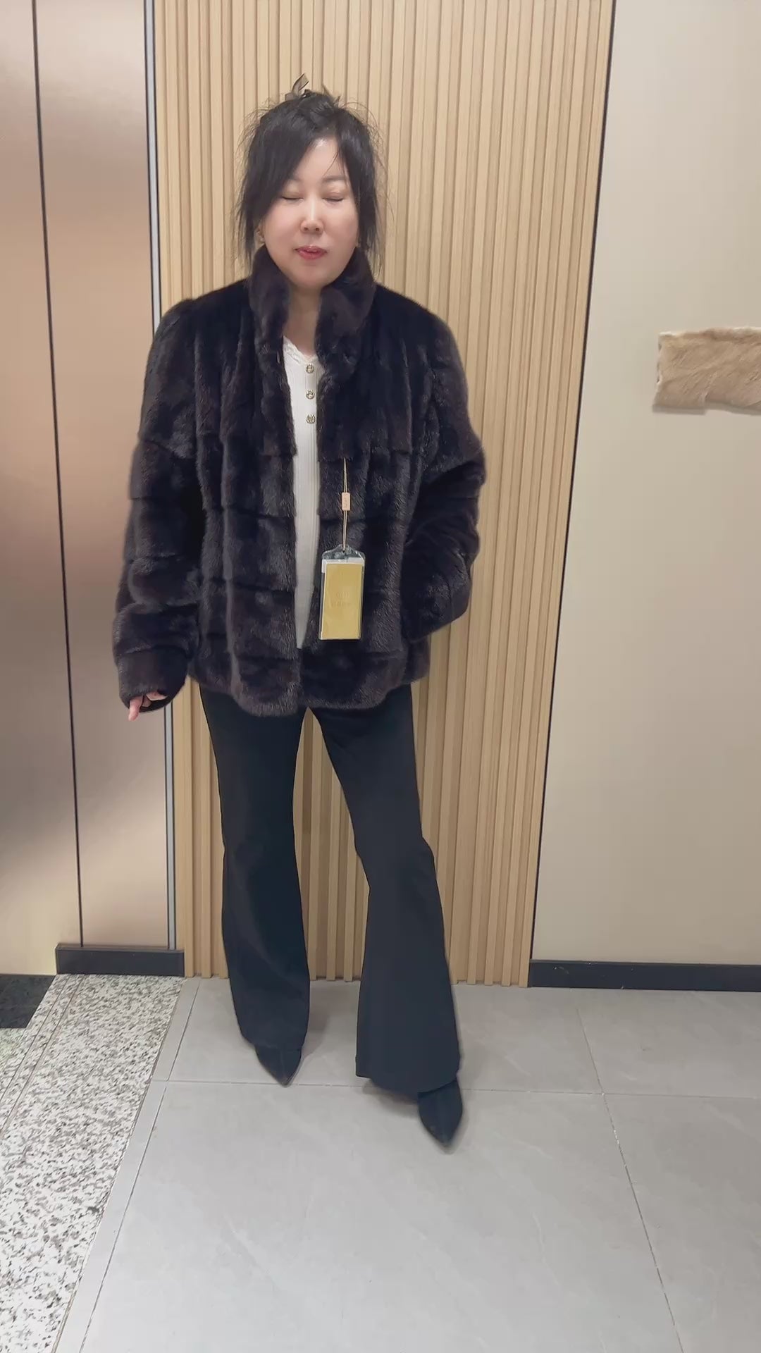 No. 171 Dark Brown Stand-Collar Horizontal-Panel Mink Fur Coat