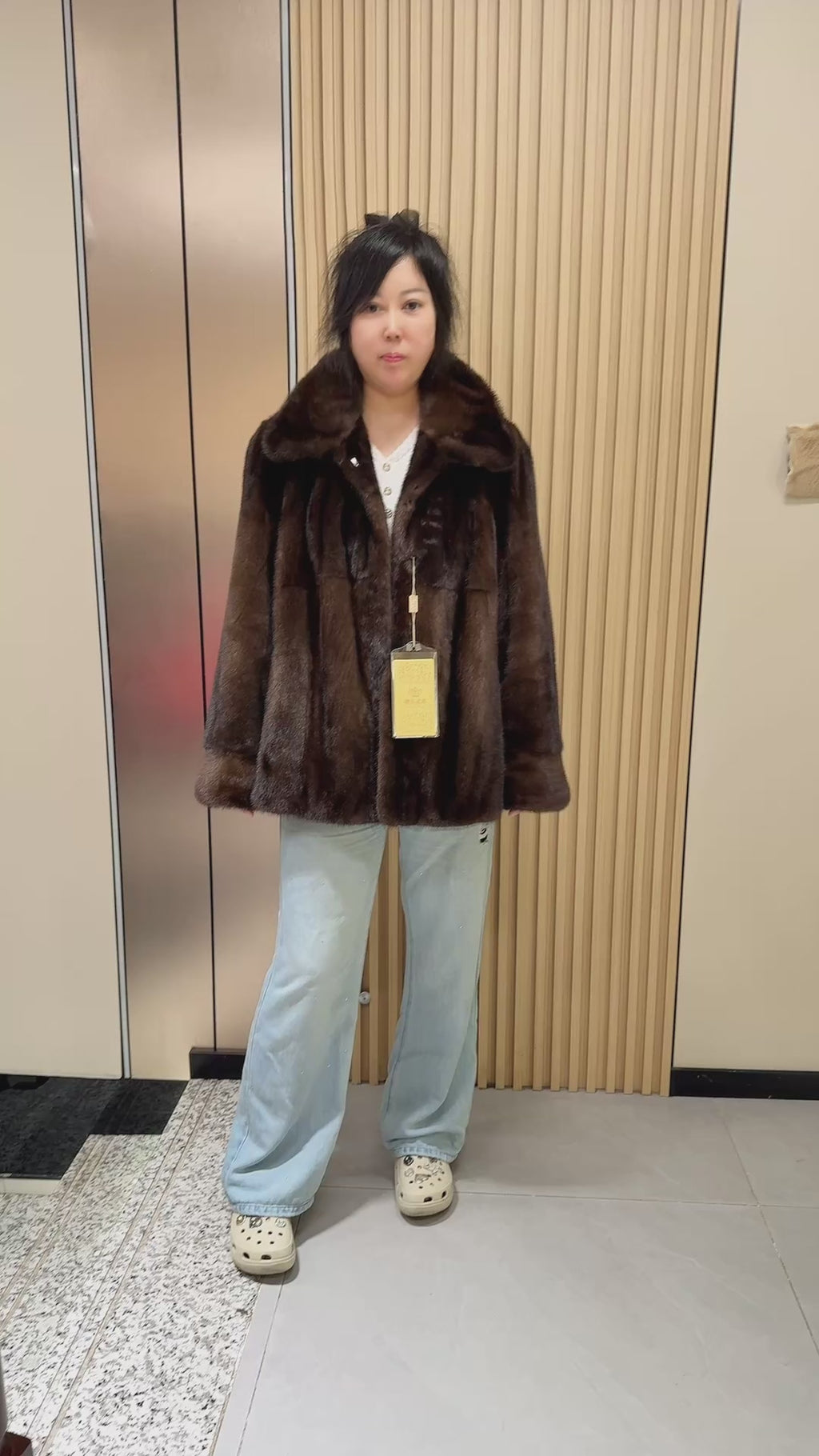 036 Brown Mink Fur Coat – Casual Fit with Lapel Collar