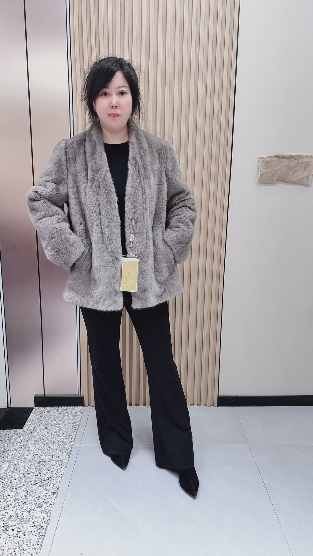 No. 131 Grey V-neck mink fur coat