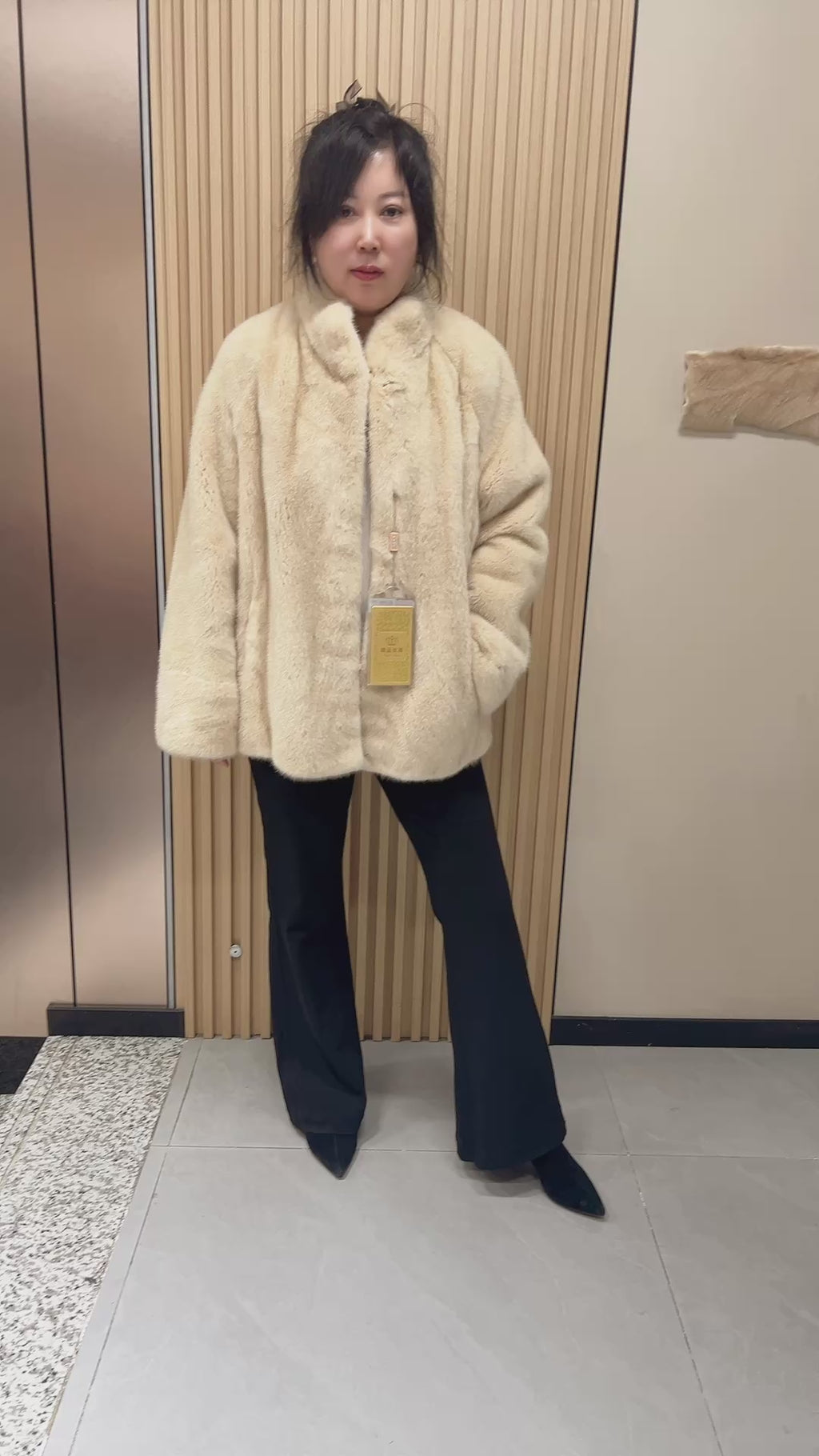 No. 175 Beige Stand-Collar Mink Fur Coat