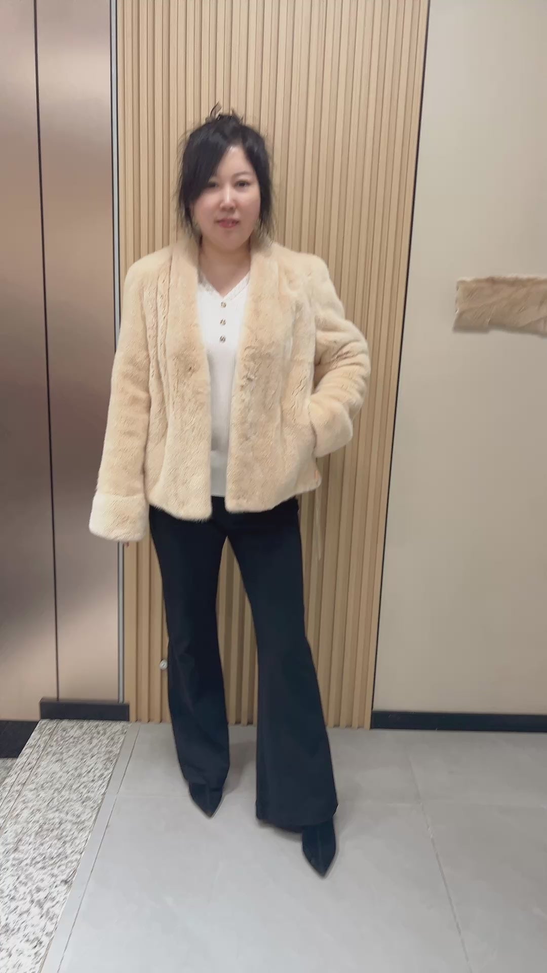 No. 166: Beige V-neck mink fur coat