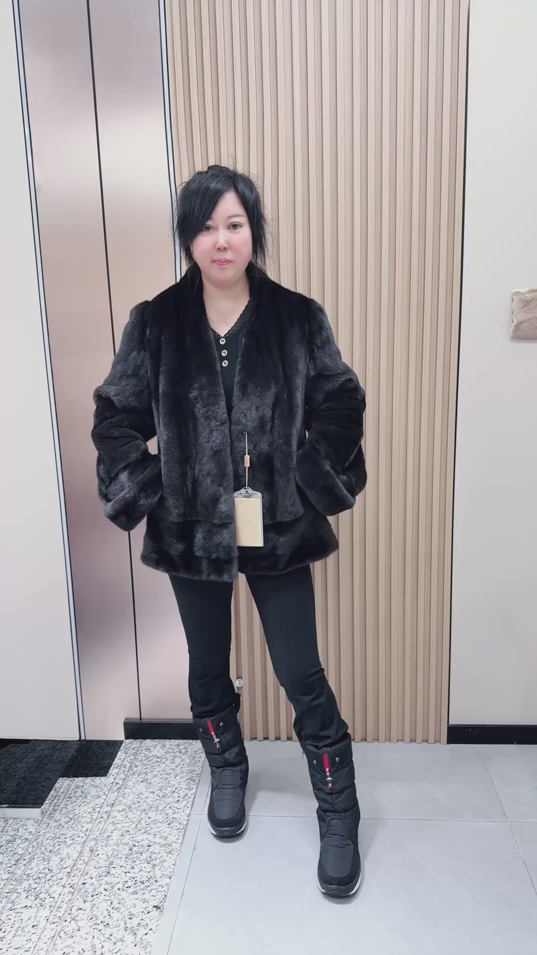 No. 059 Dark Brown V-Neck Mink Fur Coat