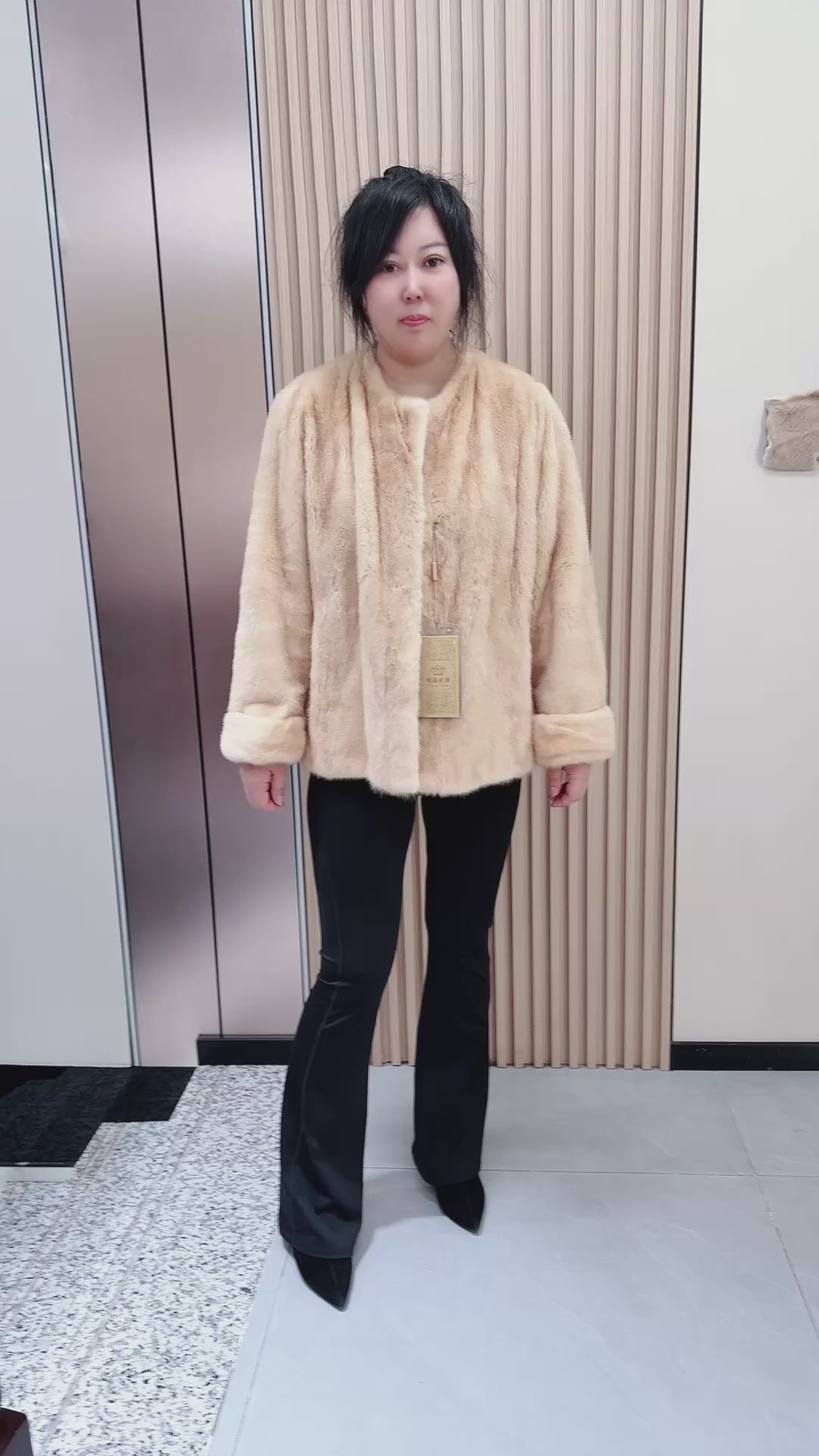 No. 049 Light Gold Mink Fur Coat (Collarless Design)