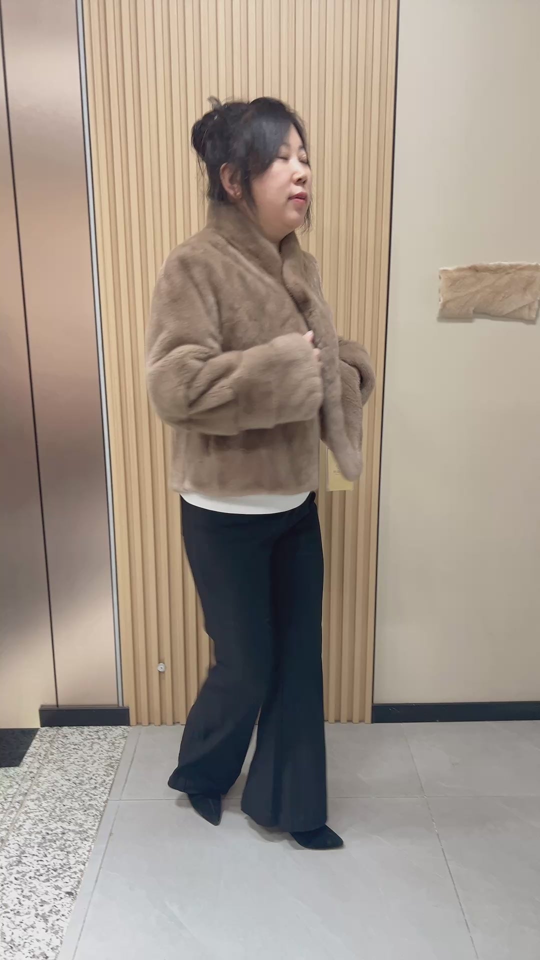 No. 174 Light Brown Stand-Collar Mink Fur Coat